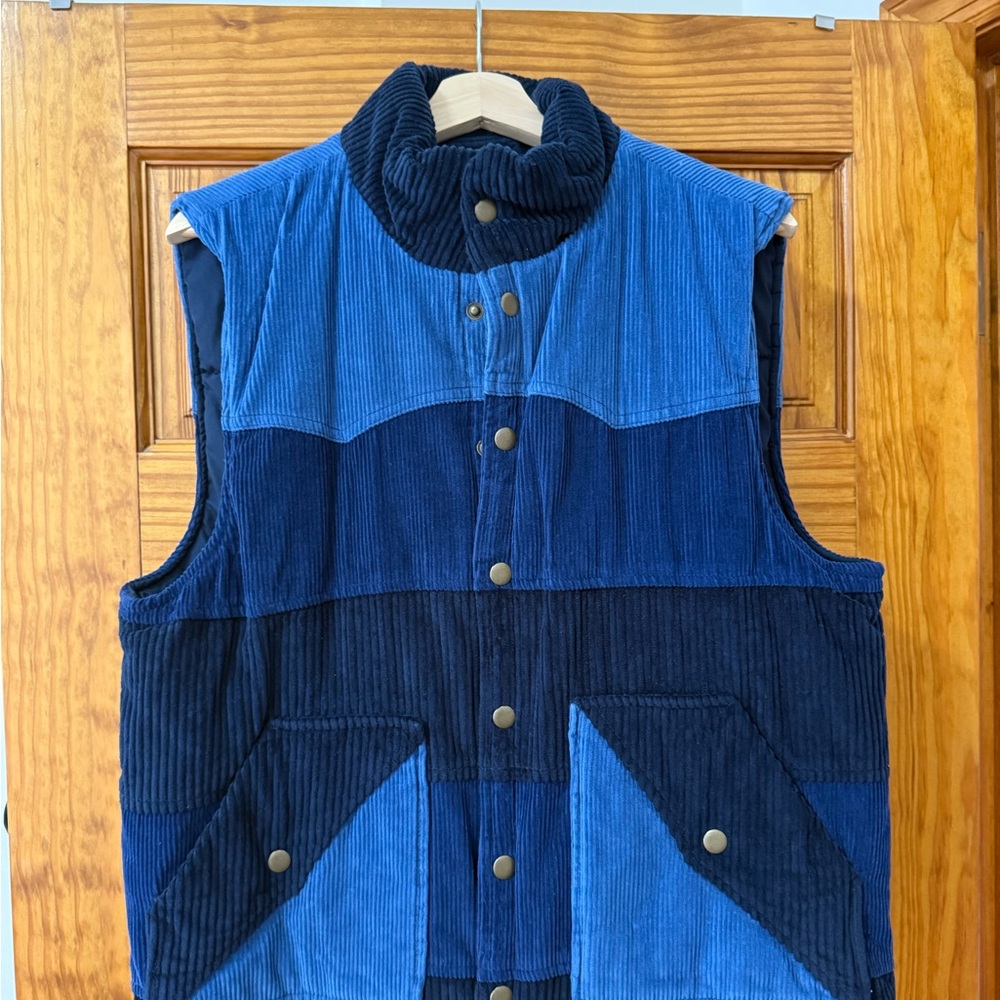 Sun + Stone Navy Quilted Vest (NEVER WORN)